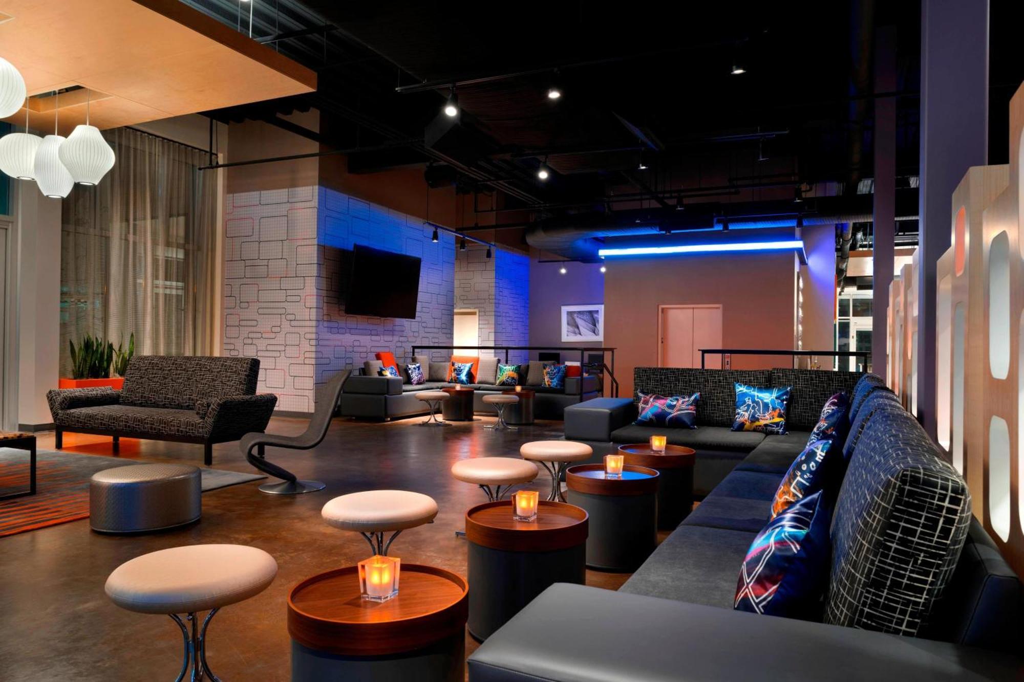 Aloft Columbia Downtown Hotel Exterior foto